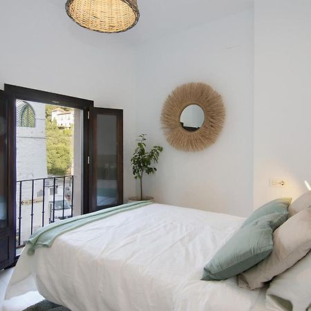 Alhambra Boutique Terrace Villa Granada Bagian luar foto